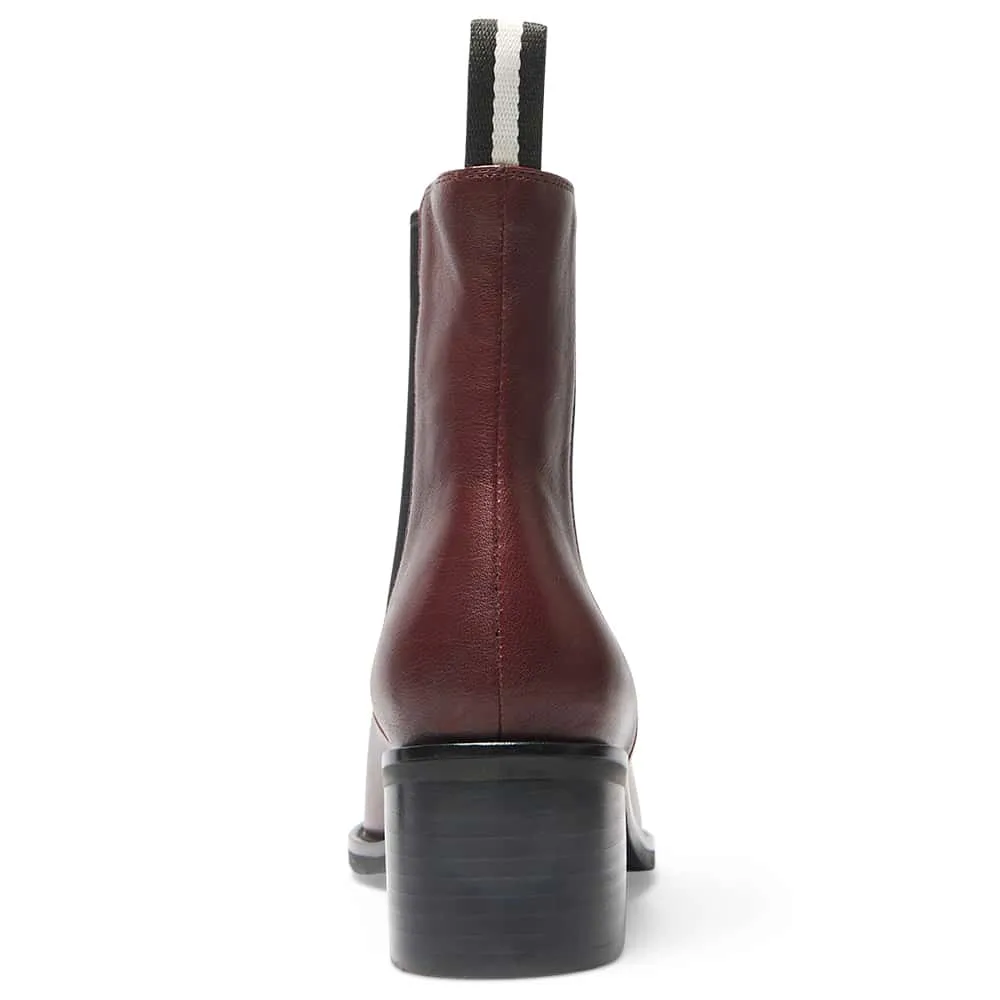 Federal Boot in Wine Glove Leather