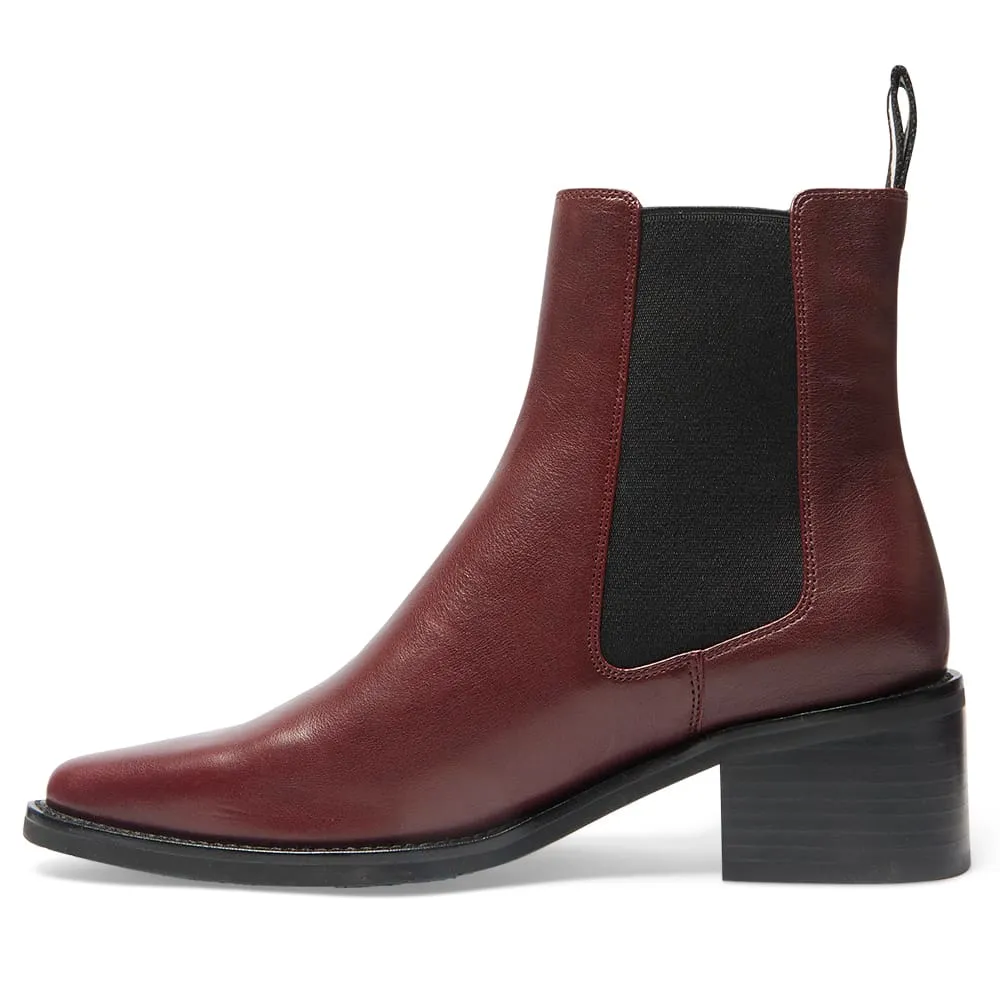 Federal Boot in Wine Glove Leather