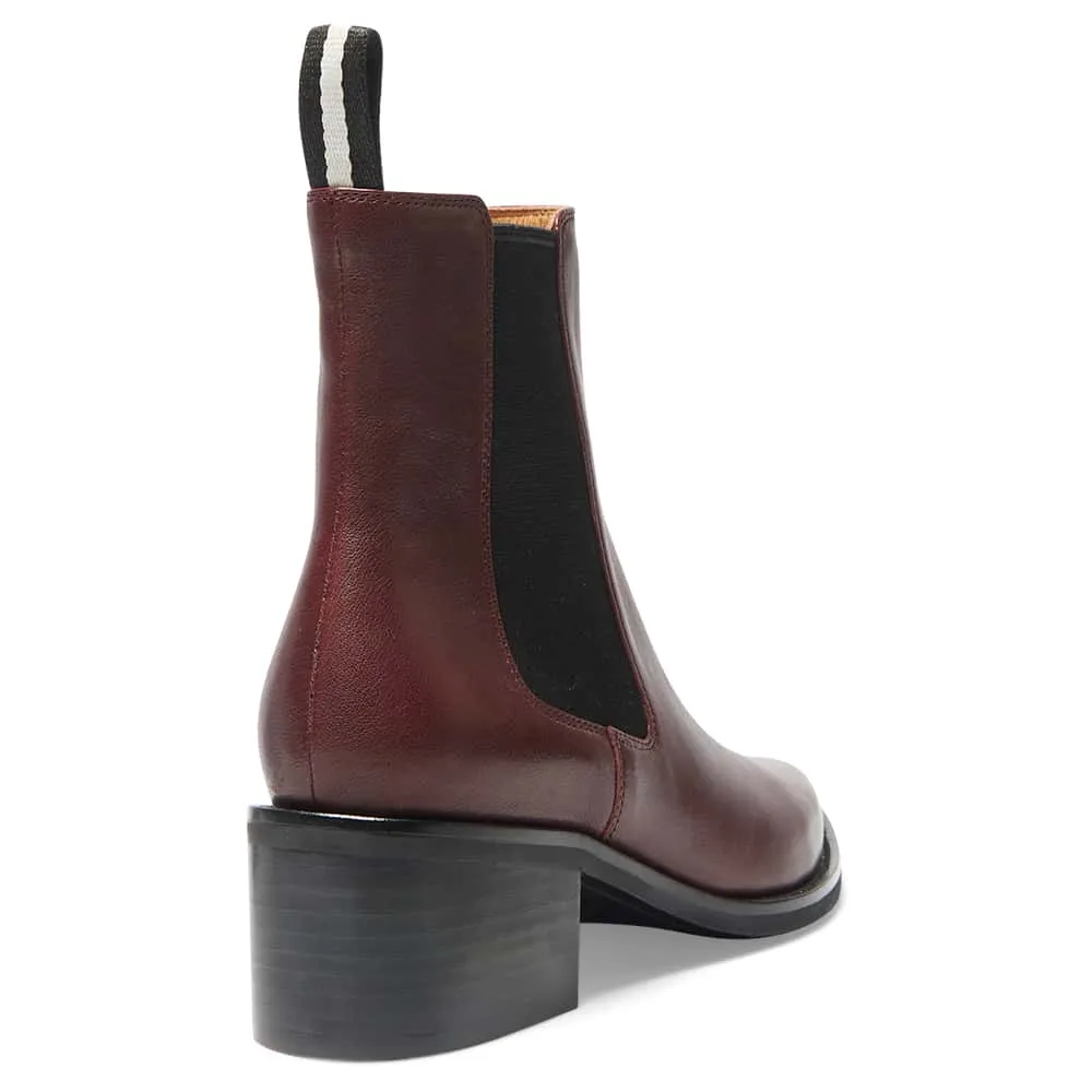Federal Boot in Wine Glove Leather