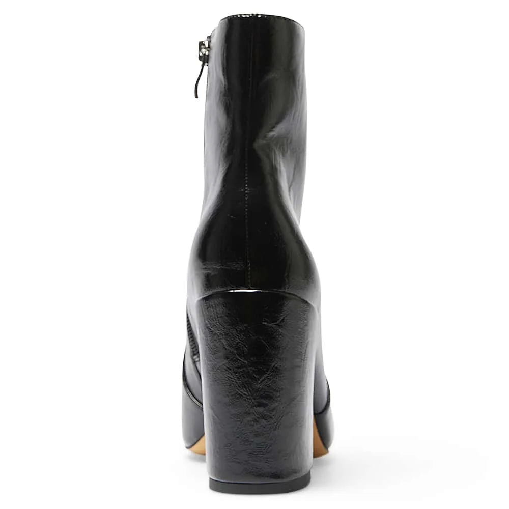 Jada Boot in Black