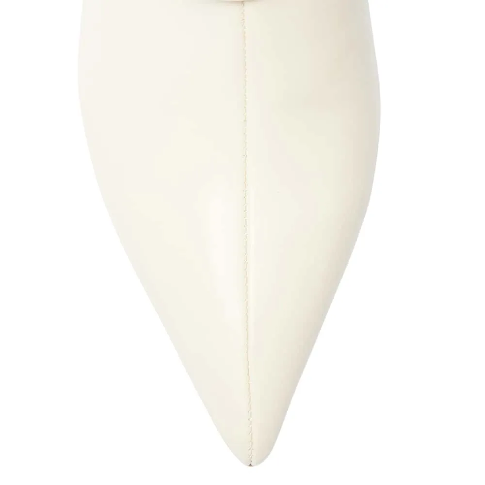 Julian Boot in Bone Smooth